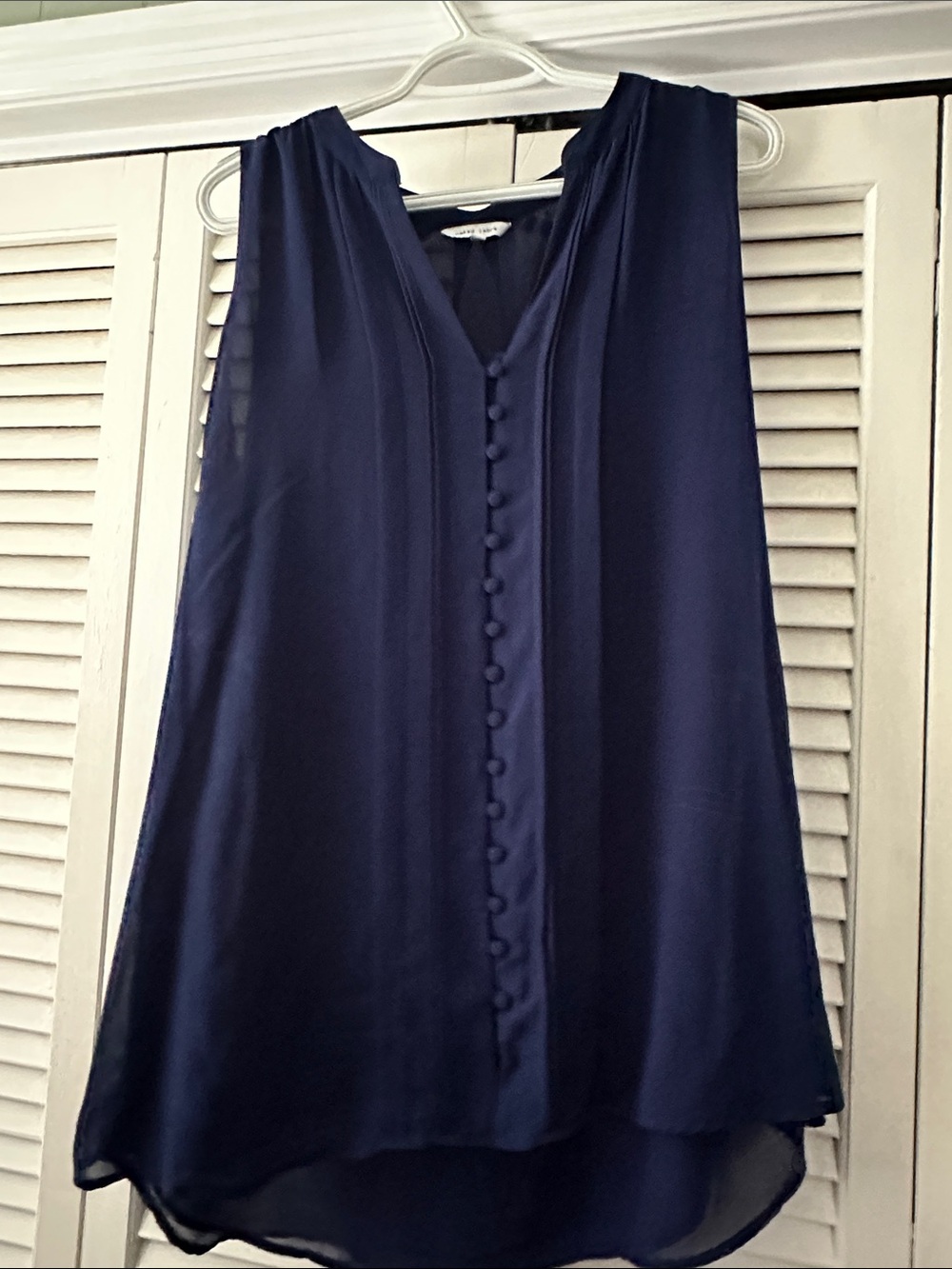 Naked Zebra Navy Sleeveless V-Neck Button-Front Camisole